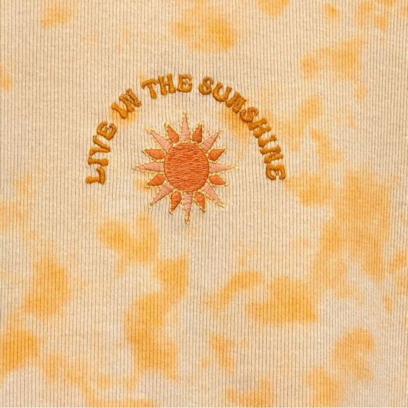 Live in the Sun Cropped Shirt Tie Dye NWT Jrs 3X - Picture 2 of 6